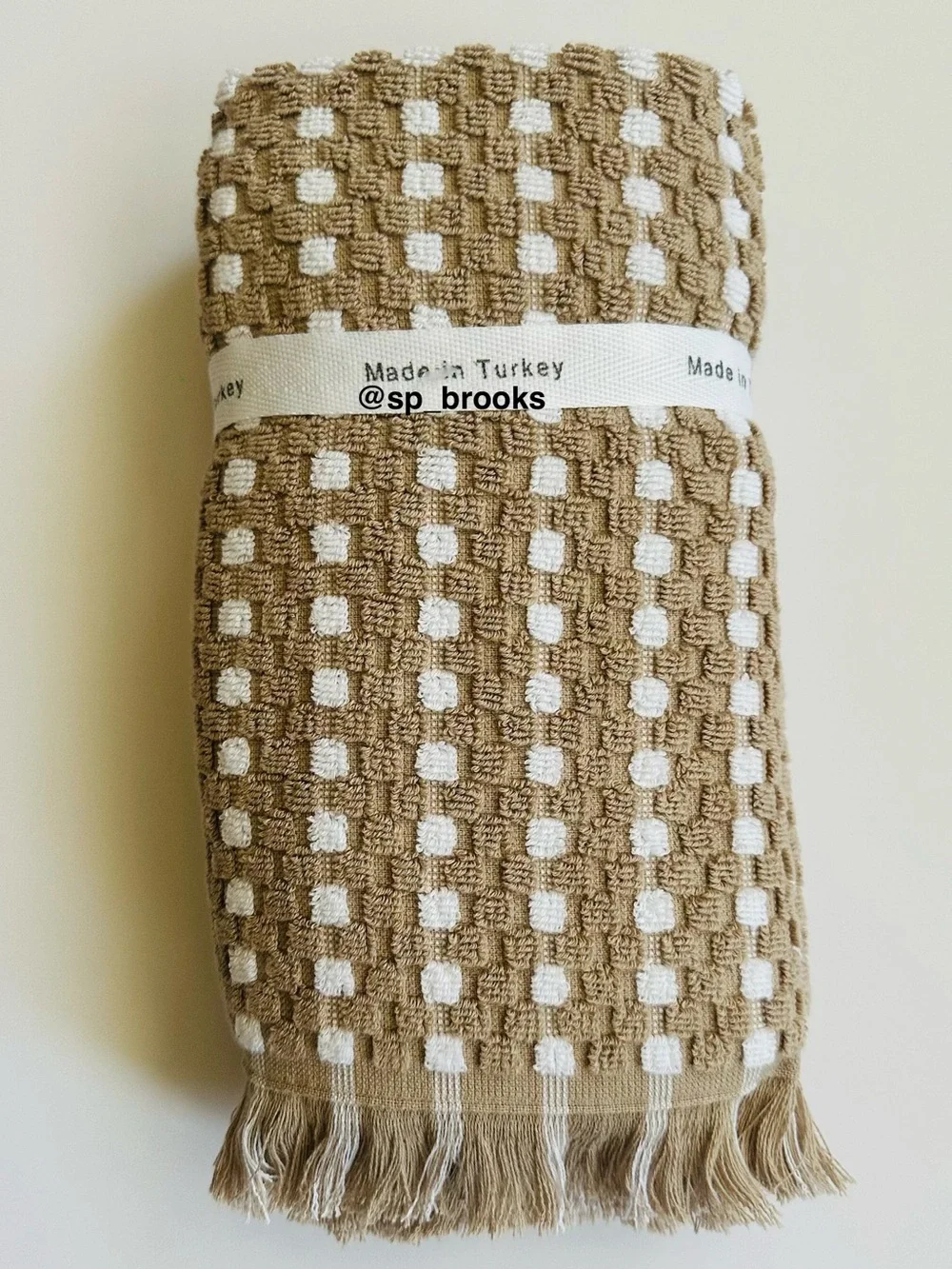 🎁2PC Brooks Brothers Premium Turkish Cotton Hand Towel Set -Waffle Tan and White